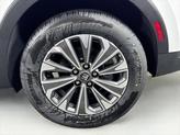 Thumbnail of 2025 Summit White Buick Envision