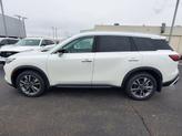 Thumbnail of 2025 Majestic White INFINITI QX60