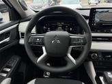 Thumbnail of 2025 White Diamond Mitsubishi Outlander