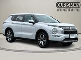 Photo of 2025 White Diamond Mitsubishi Outlander