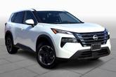 Thumbnail of 2025 Everest White P Nissan Rogue