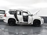 Thumbnail of 2022 Starfire Pearl Lexus GX 460