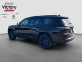 Thumbnail of 2025 Diamond Black Crystal Pearlcoat Jeep Grand Cherokee L