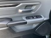 Thumbnail of 2021 Diamond Black Crystal Pearlcoat RAM 1500