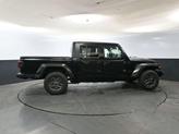 Thumbnail of 2025 Black Clearcoat Jeep Gladiator