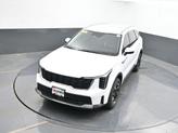 Thumbnail of 2024 Glacial White Pearl Kia Sorento
