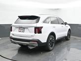 Thumbnail of 2024 Glacial White Pearl Kia Sorento