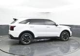 Thumbnail of 2024 Glacial White Pearl Kia Sorento