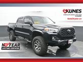 Photo of 2020 Black Toyota Tacoma