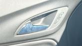 Thumbnail of 2022 Silver Ice Metallic Chevrolet Equinox