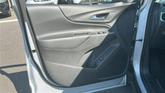 Thumbnail of 2022 Silver Ice Metallic Chevrolet Equinox