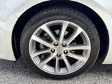 Thumbnail of 2014 Blizzard Pearl Toyota Avalon
