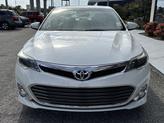 Thumbnail of 2014 Blizzard Pearl Toyota Avalon