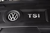 Thumbnail of 2021 Red Metallic Volkswagen Atlas