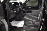 Thumbnail of 2024 Onyx Black GMC Sierra 1500