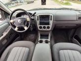 Thumbnail of 2002 Silver Mercury Mountaineer