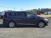 Thumbnail of 2017 Dark Cordovan Pearlcoat Chrysler Pacifica