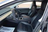 Thumbnail of 2019 Midnight Silver Metallic Tesla Model 3