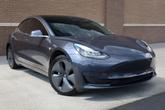 Thumbnail of 2019 Midnight Silver Metallic Tesla Model 3