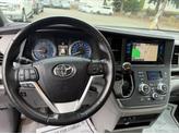 Thumbnail of 2016 Silver Sky Metallic Toyota Sienna