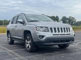 Photo of 2016 Billet Silver Clearcoat Metallic Jeep Compass