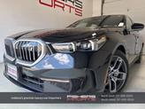 Photo of 2025 Black Sapphire Metallic BMW i5