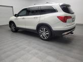 Thumbnail of 2016 White Diamond Pearl Honda Pilot