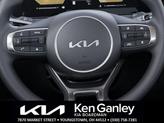 Thumbnail of 2026 Snow White Pearl Kia K5