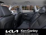 Thumbnail of 2025 Snow White Pearl Kia Seltos
