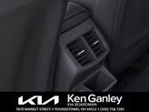 Thumbnail of 2026 Snow White Pearl Kia Seltos
