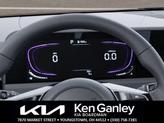 Thumbnail of 2025 Snow White Pearl Kia Seltos