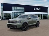 Photo of 2025 Jungle Green Kia Telluride