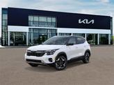 Photo of 2026 Clear White/Black Roof Kia Seltos
