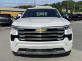 Thumbnail of 2022 Iridescent Pearl Tricoat Chevrolet Silverado 1500