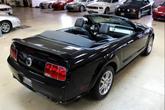Thumbnail of 2005 Black Clearcoat Ford Mustang