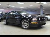 Thumbnail of 2005 Black Clearcoat Ford Mustang
