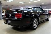 Thumbnail of 2005 Black Clearcoat Ford Mustang