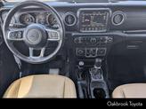 Thumbnail of 2018 Bright White Clearcoat Jeep Wrangler Unlimited