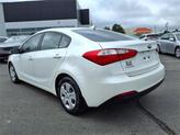 Thumbnail of 2016 Snow White Pearl Kia Forte