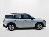 Thumbnail of 2025 Nanuq White Metallic MINI Countryman