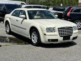 Thumbnail of 2008 Cool Vanilla Chrysler 300