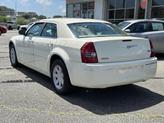 Thumbnail of 2008 Cool Vanilla Chrysler 300