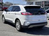 Thumbnail of 2022 Star White Metallic Tri-Coat Ford Edge