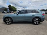 Thumbnail of 2025 Verde Mercedes-Benz GLC 350e