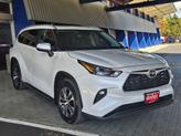 Thumbnail of 2023 Wind Chill Pearl Toyota Highlander