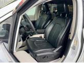 Thumbnail of 2022 Bright White Clearcoat Chrysler Pacifica