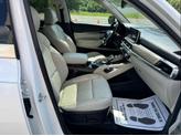 Thumbnail of 2020 Snow White Pearl Kia Telluride