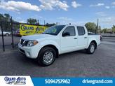 Photo of 2016 Glacier White Nissan Frontier