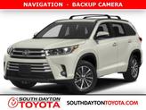 Photo of 2018 Ooh La La Rouge Mica Toyota Highlander