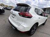 Thumbnail of 2020 White Nissan Rogue